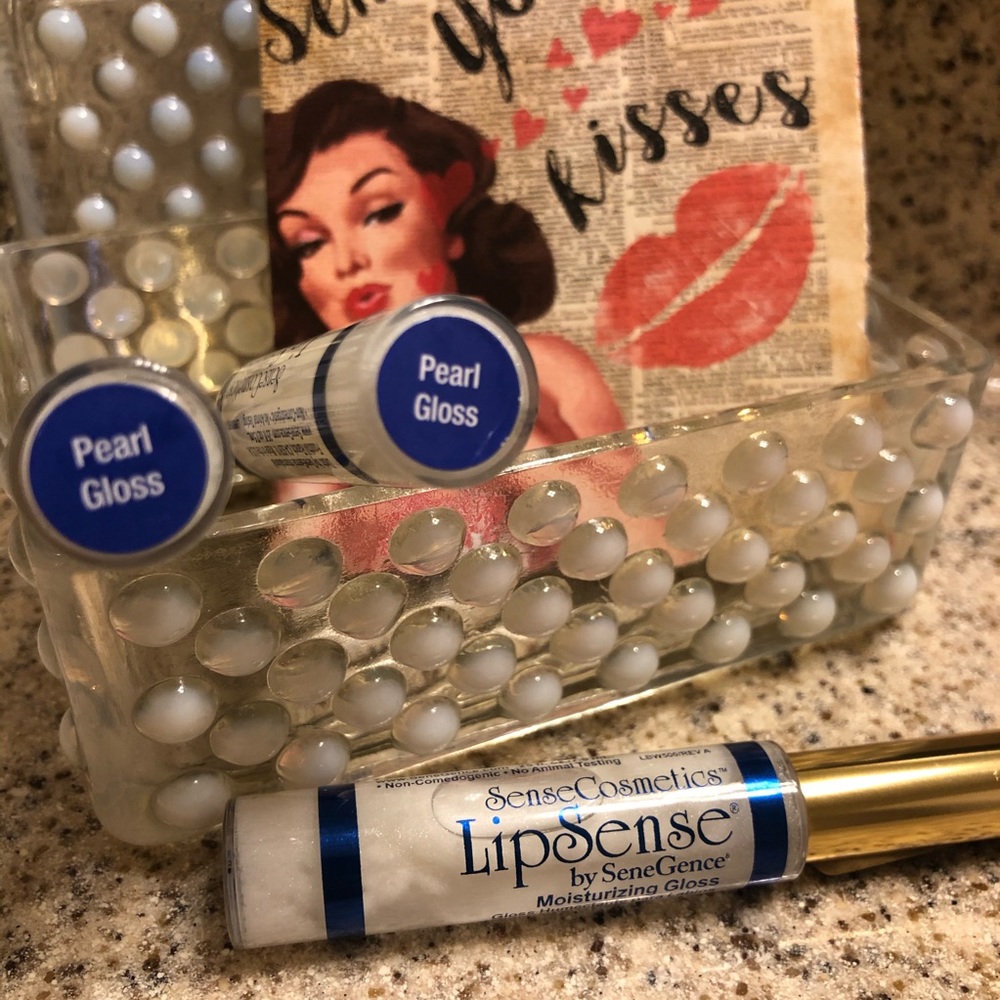 Pearl gloss - Lipsense by Senegence new unopened